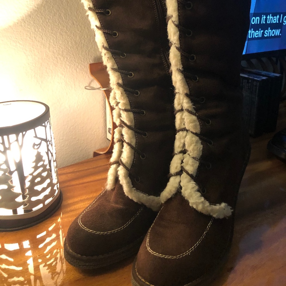 Sherpa style Knee High boots!✨SZ 9